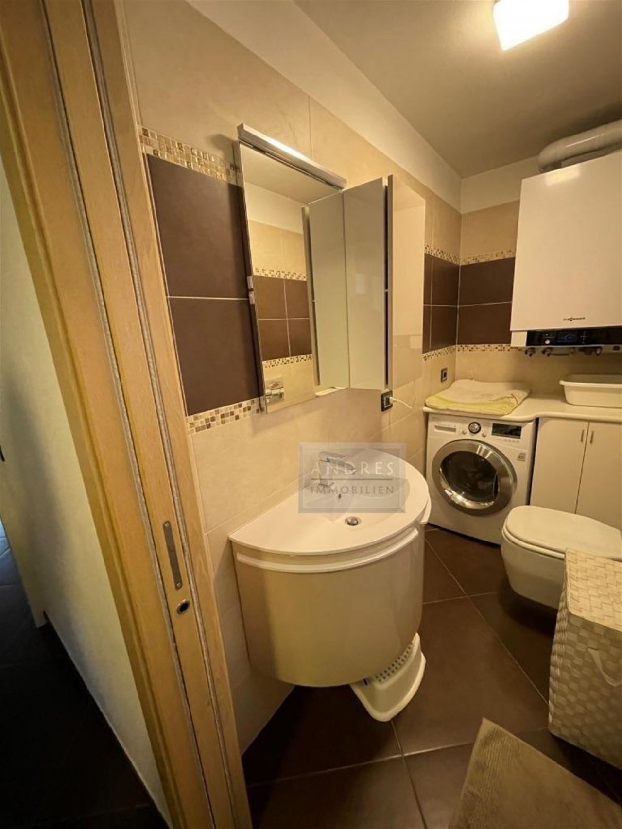 WC 2