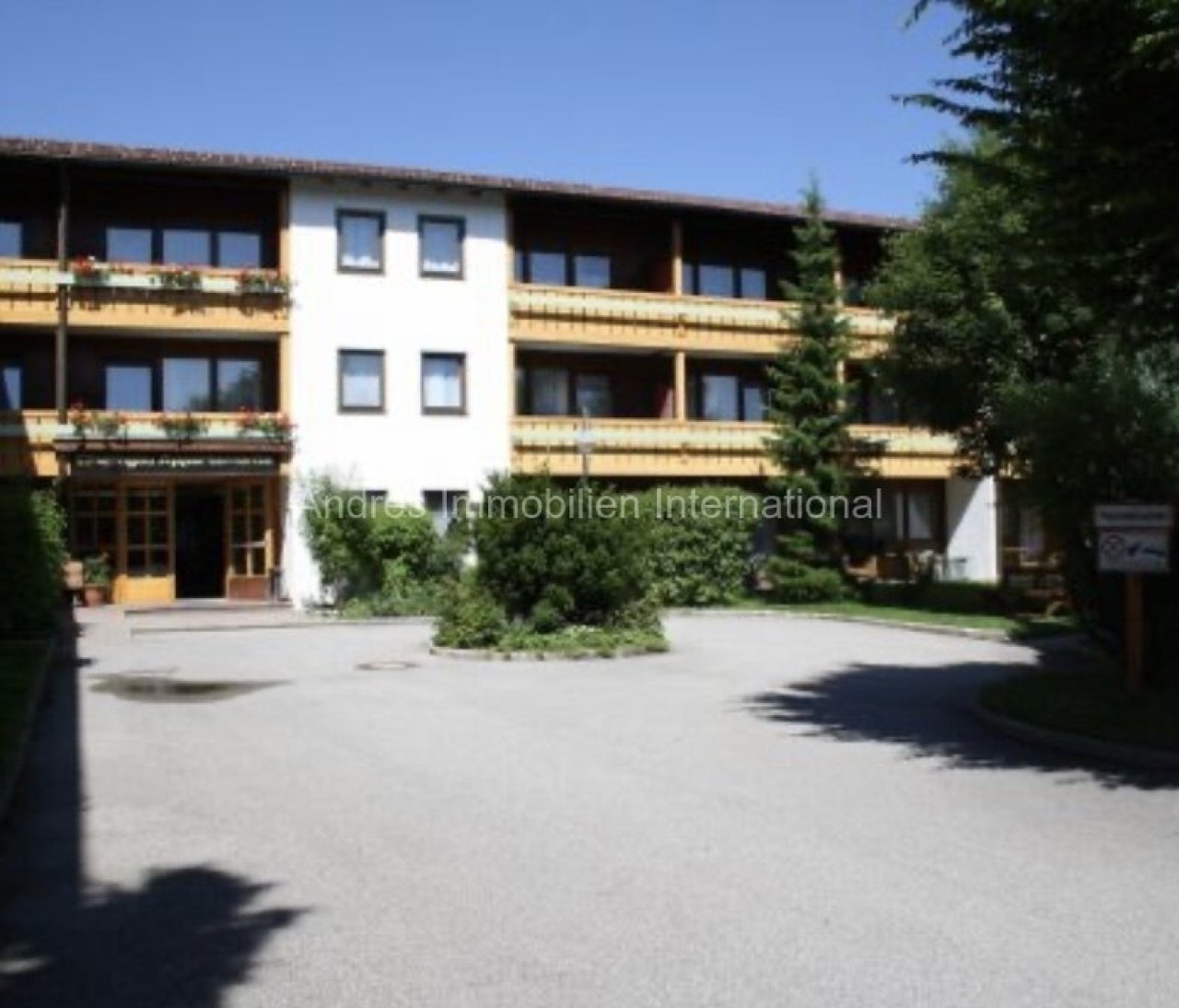 Aussenansicht Gebäude