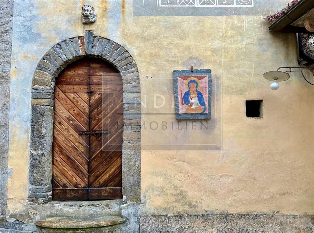 Detail Detail