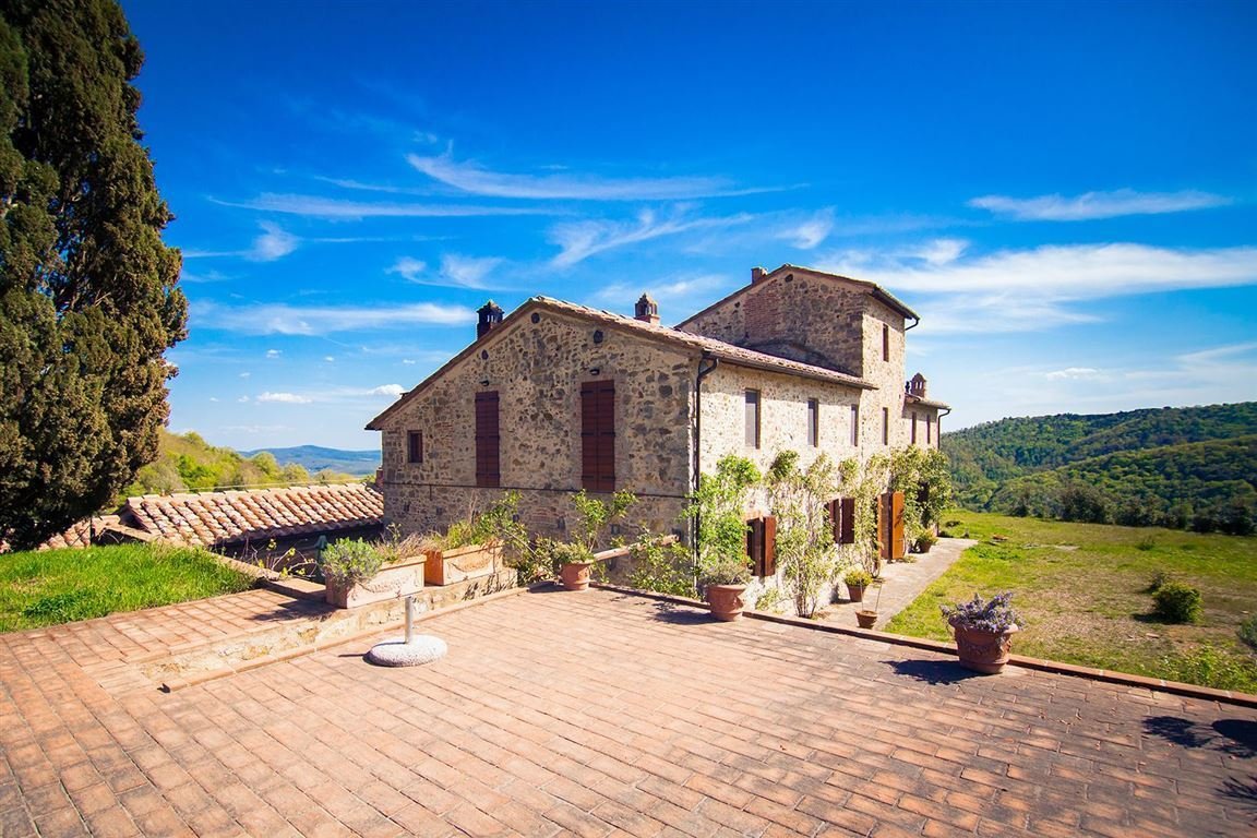 5-s594-.-farmhouse-for-sale-chianti-Casale-La-Mado