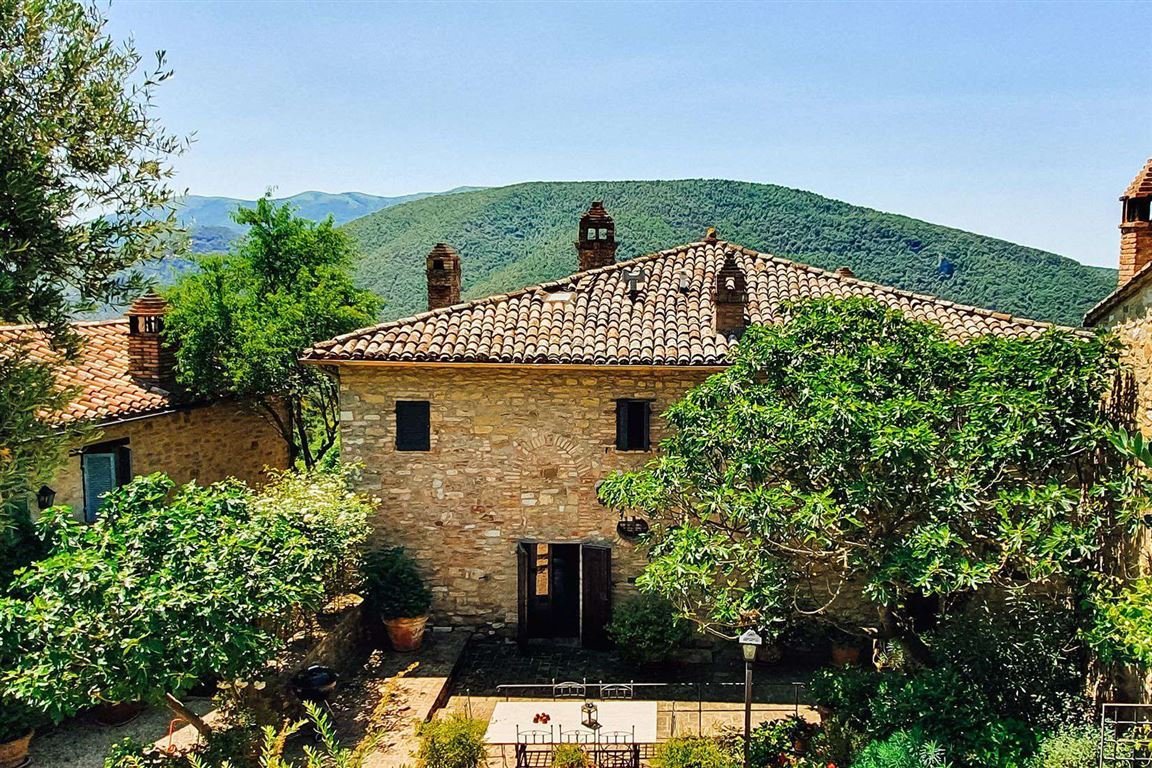 7.s587_house-and-hills_-Via-dei-Colli_Parco-incant