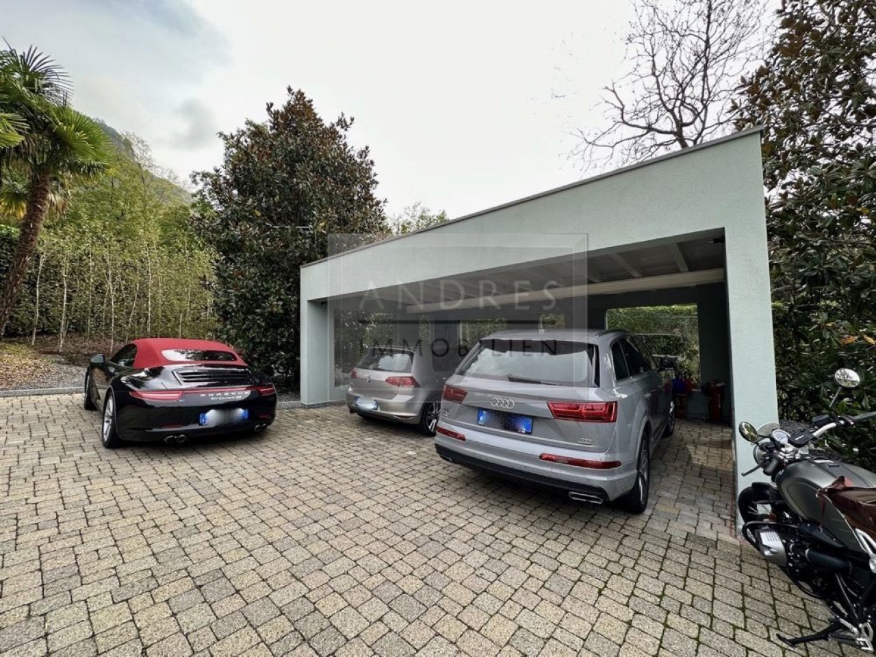 Garage - Carport
